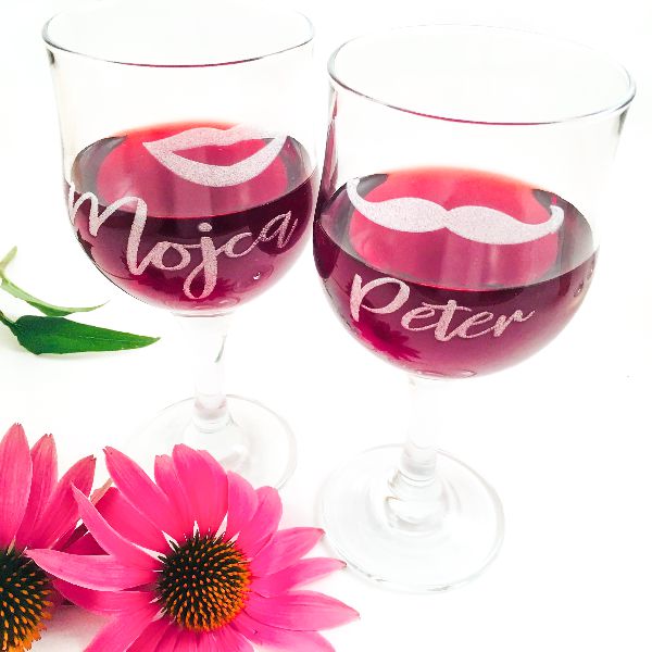 Gravirana kozarca za vino