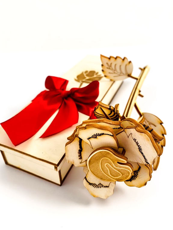 lesena-vrtnica-sestavljanka